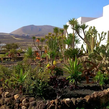 Casa Jardin De